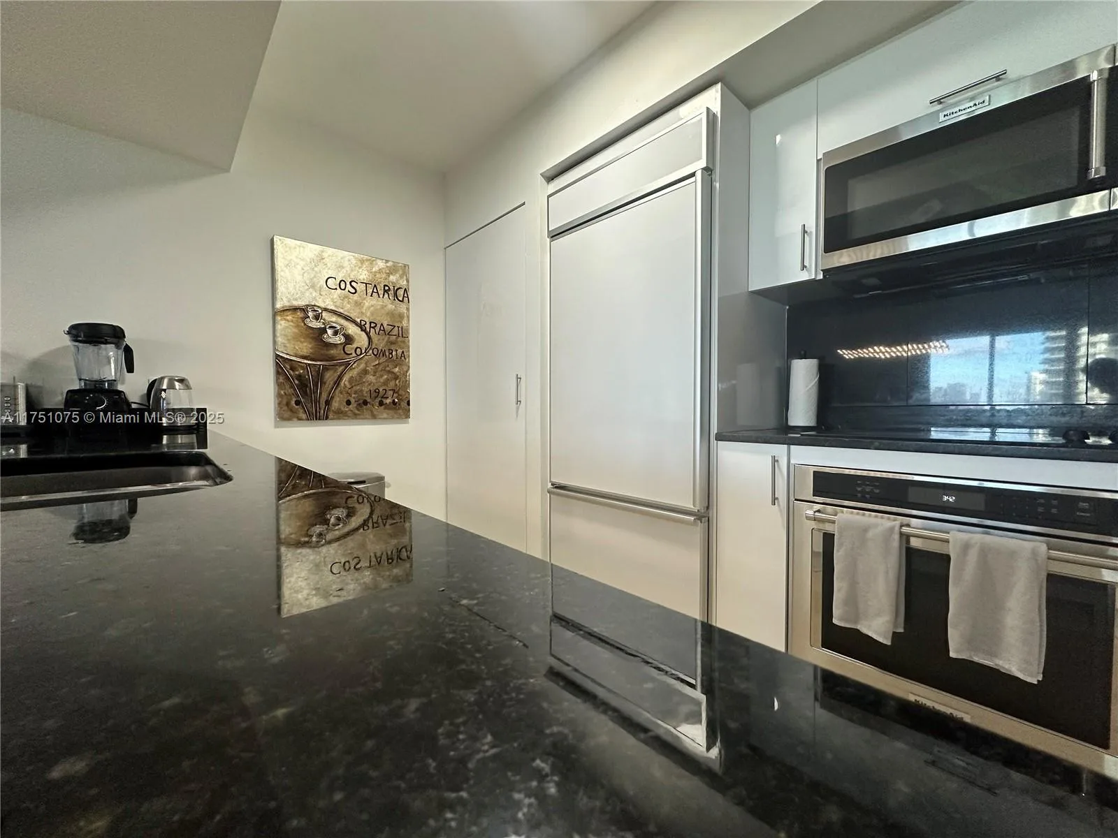 1830 S Ocean Dr # 2510, Hallandale Beach, FL 33009 photo 4