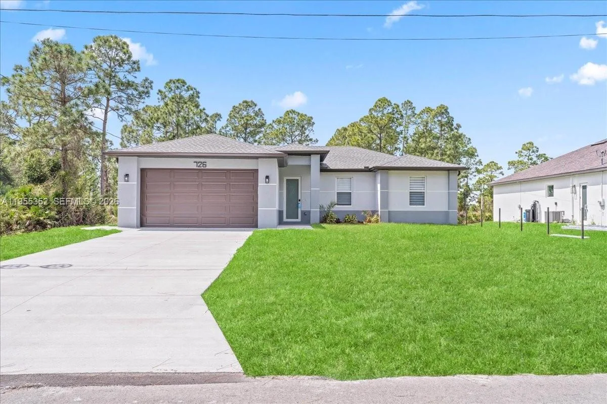 726 GIORGIO AVE S, Lehigh Acres, FL 33974
