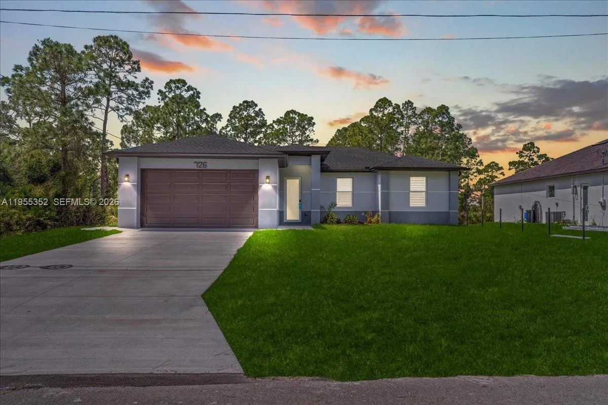 726 GIORGIO AVE S, Lehigh Acres, FL 33974 photo 2
