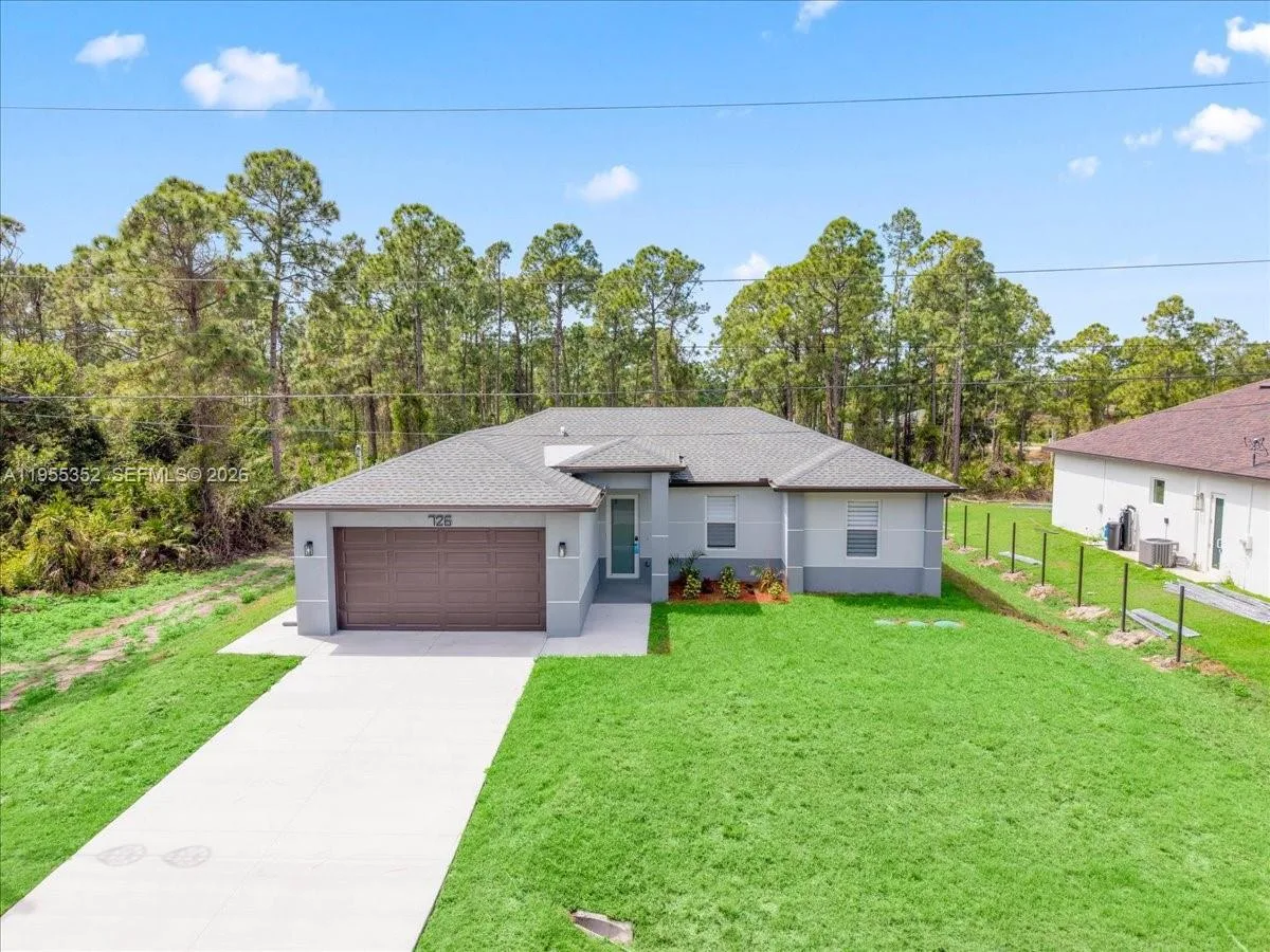 726 GIORGIO AVE S, Lehigh Acres, FL 33974 photo 3