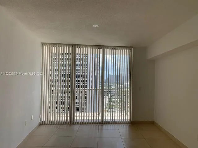 1750 N Bayshore Dr # 2806, Miami, FL 33132 photo 10