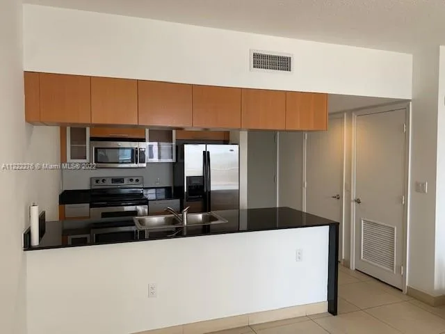 1750 N Bayshore Dr # 2806, Miami, FL 33132 photo 7