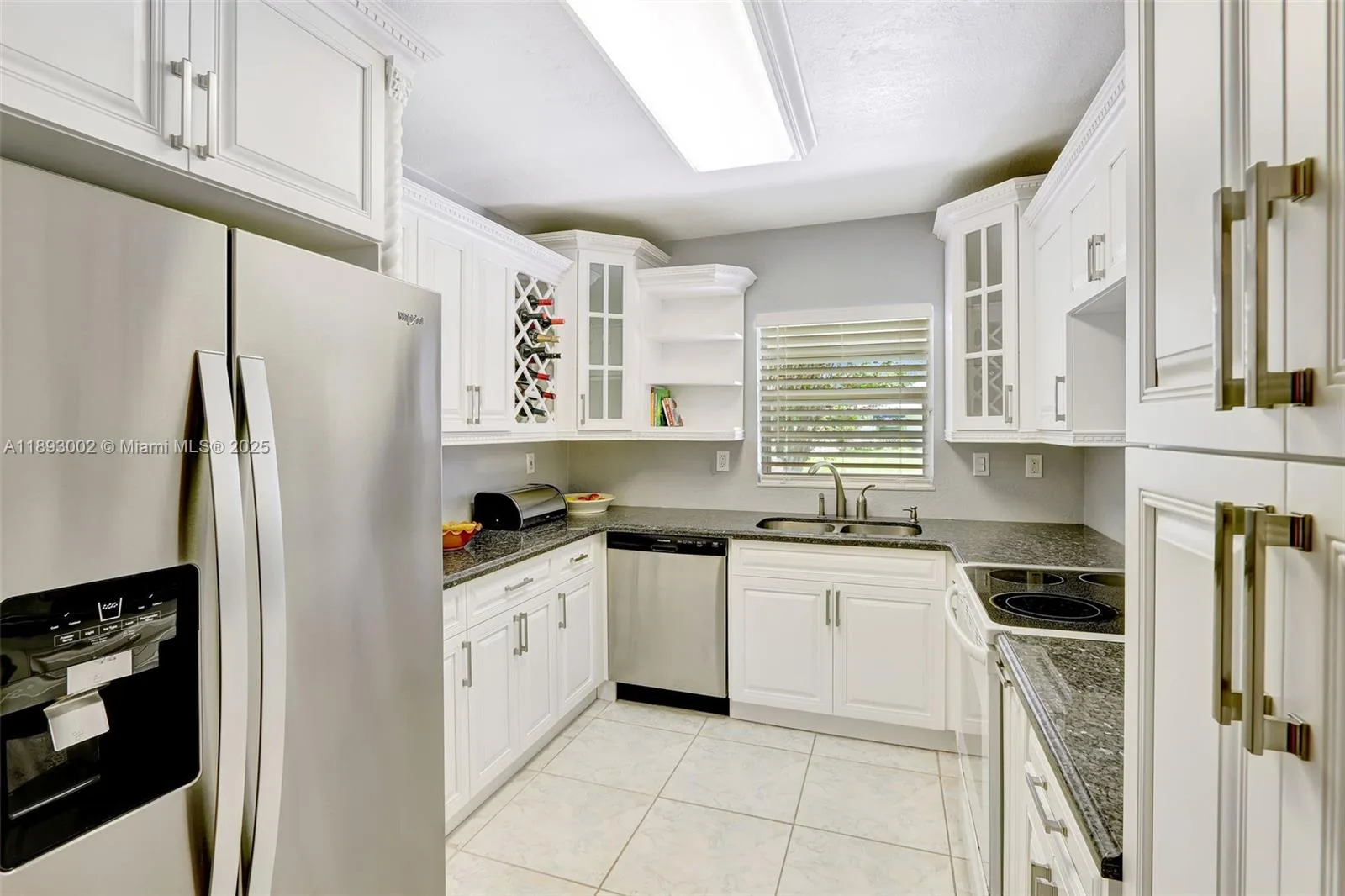 18045 SW 87th Ct, Palmetto Bay, FL 33157 photo 9