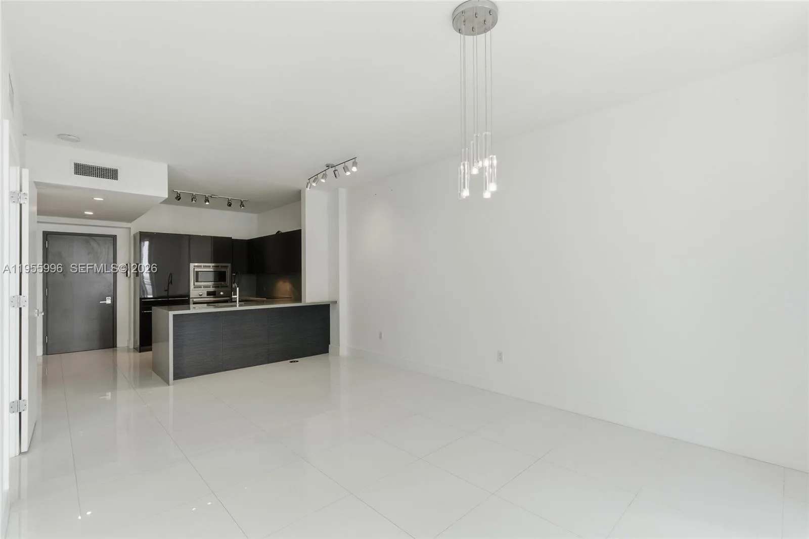 1080 Brickell Ave # 3507, Miami, FL 33131 photo 4