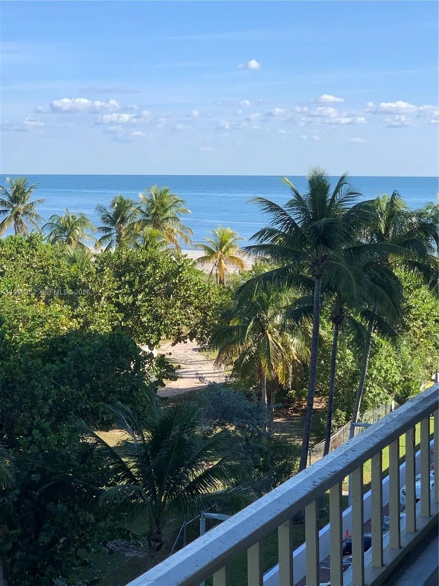 177 Ocean Lane Dr # 512, Key Biscayne, FL 33149 photo 2