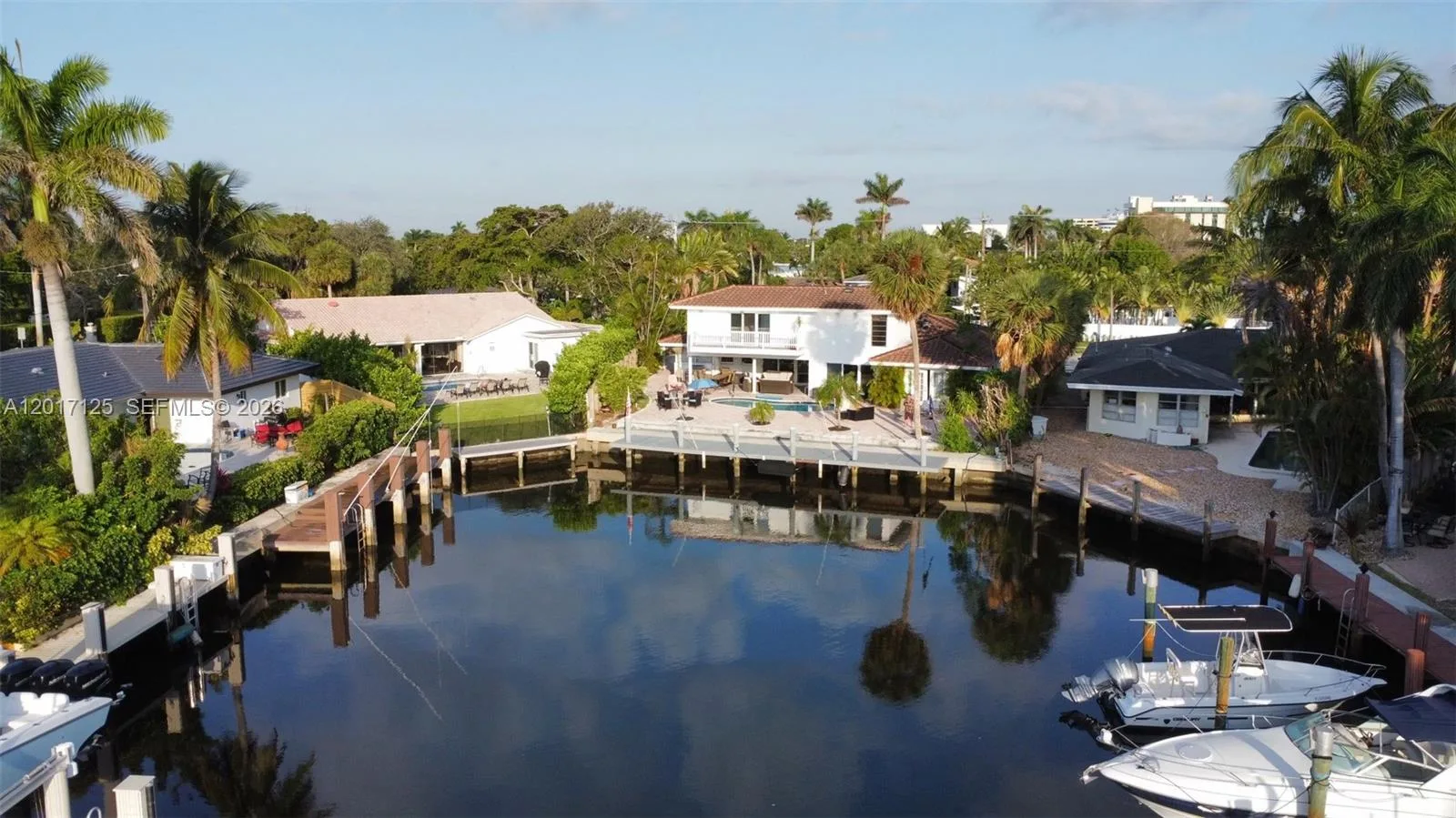 2908 Bayview Dr, Fort Lauderdale, FL 33306 photo 2