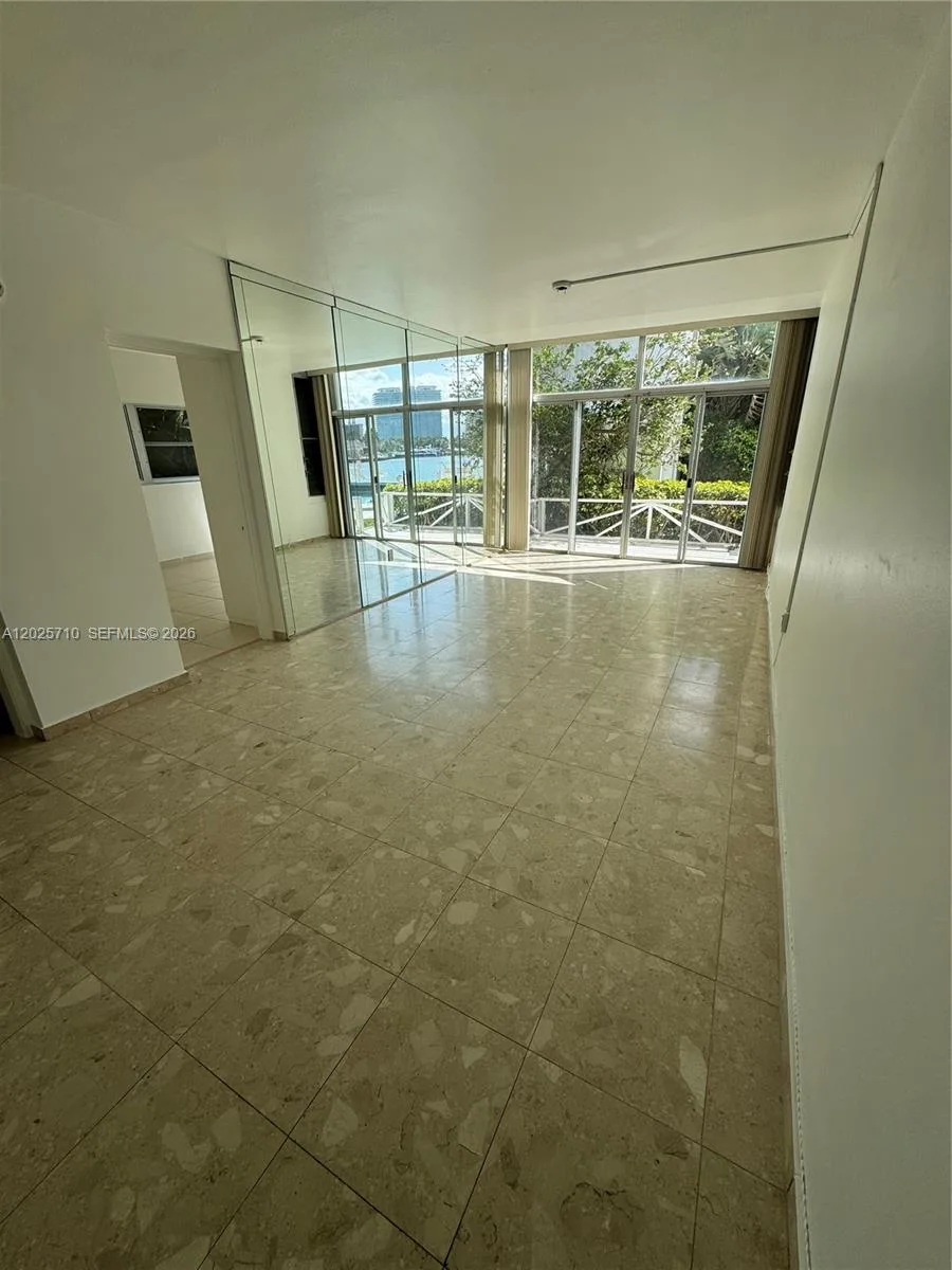 10281 E Bay Harbor Dr # C1, Bay Harbor Islands, FL 33154