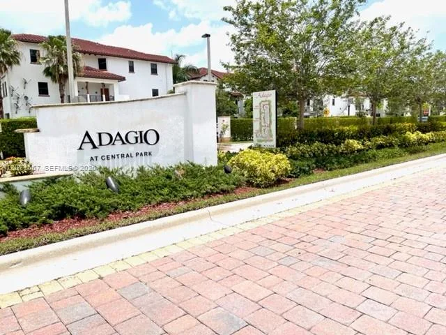 10600 NW 88th St # 204, Doral, FL 33178
