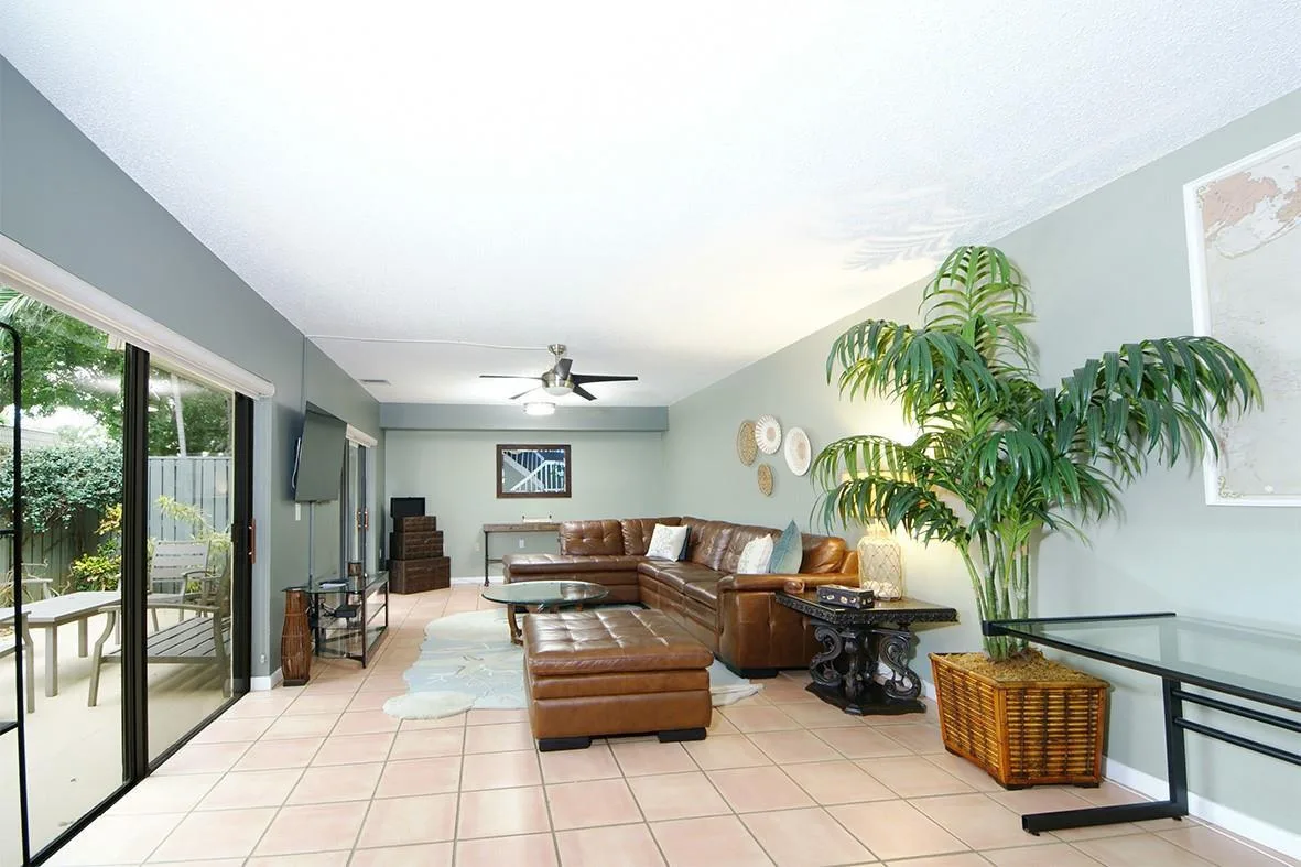 1700 Embassy Drive # Apt 504, West Palm Beach, FL 33401 — zdjęcie 2