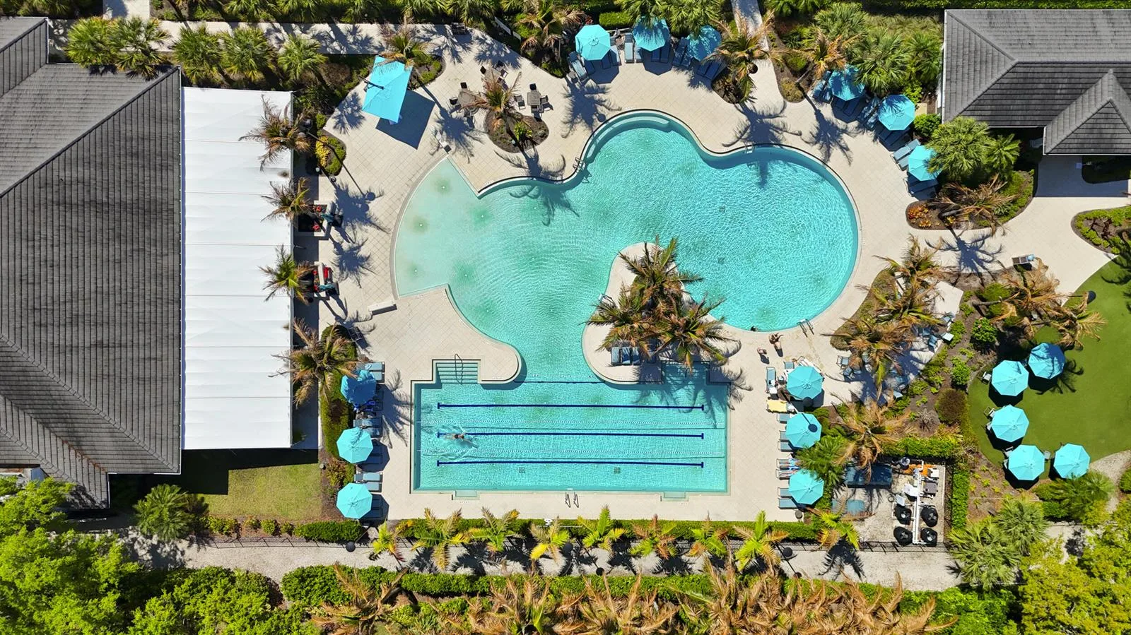 5172 SE CLUB Way # 207, Stuart, FL 34997