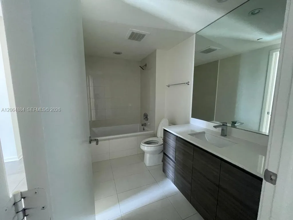 1100 S Miami Ave # 1104, Miami, FL 33130 photo 13