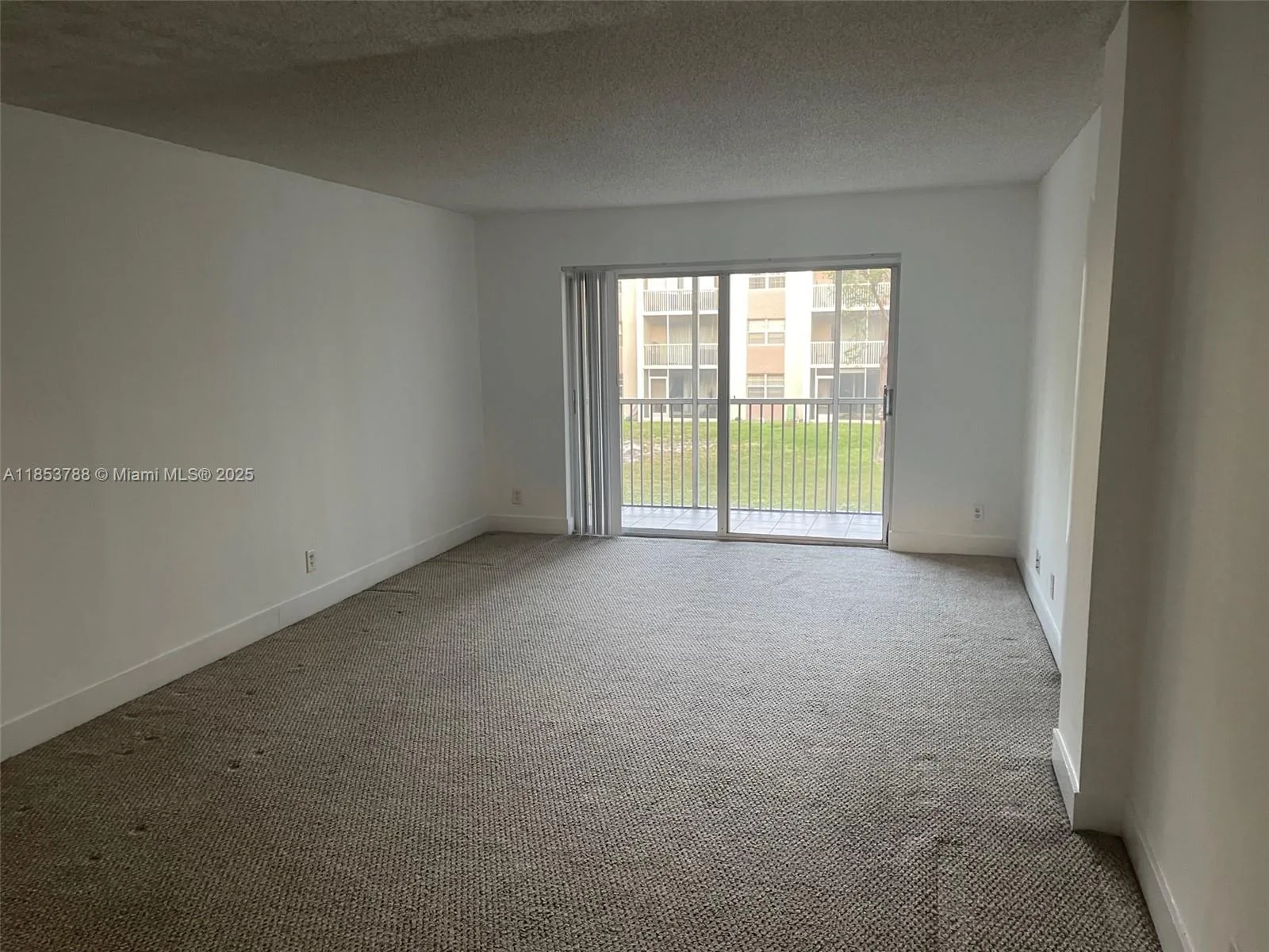 1075 Riverside Dr # 203, Coral Springs, FL 33071 photo 5