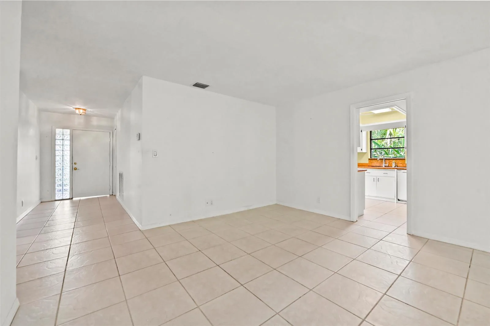 329 Knob Hill Boulevard, Boca Raton, FL 33431 photo 10