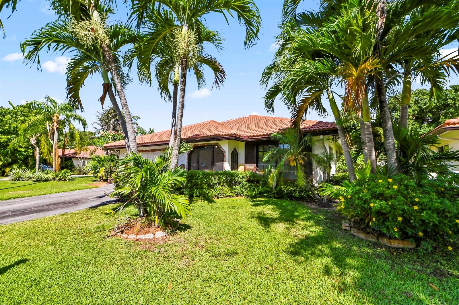 329 Knob Hill Boulevard, Boca Raton, FL 33431 photo 2