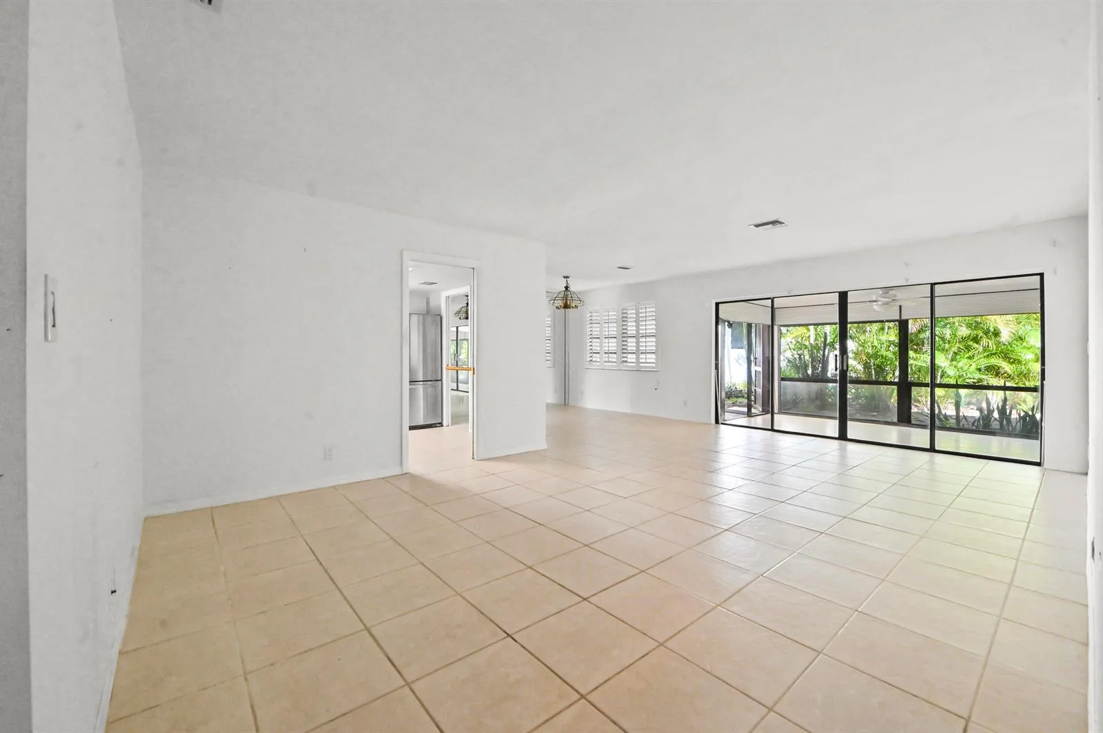 329 Knob Hill Boulevard, Boca Raton, FL 33431 photo 8