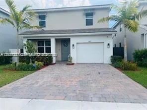 687 SE 17 AVE, Homestead, FL 33033