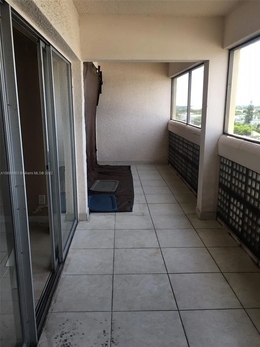 3301 Spanish Moss Ter # 906, Lauderhill, FL 33319 photo 8