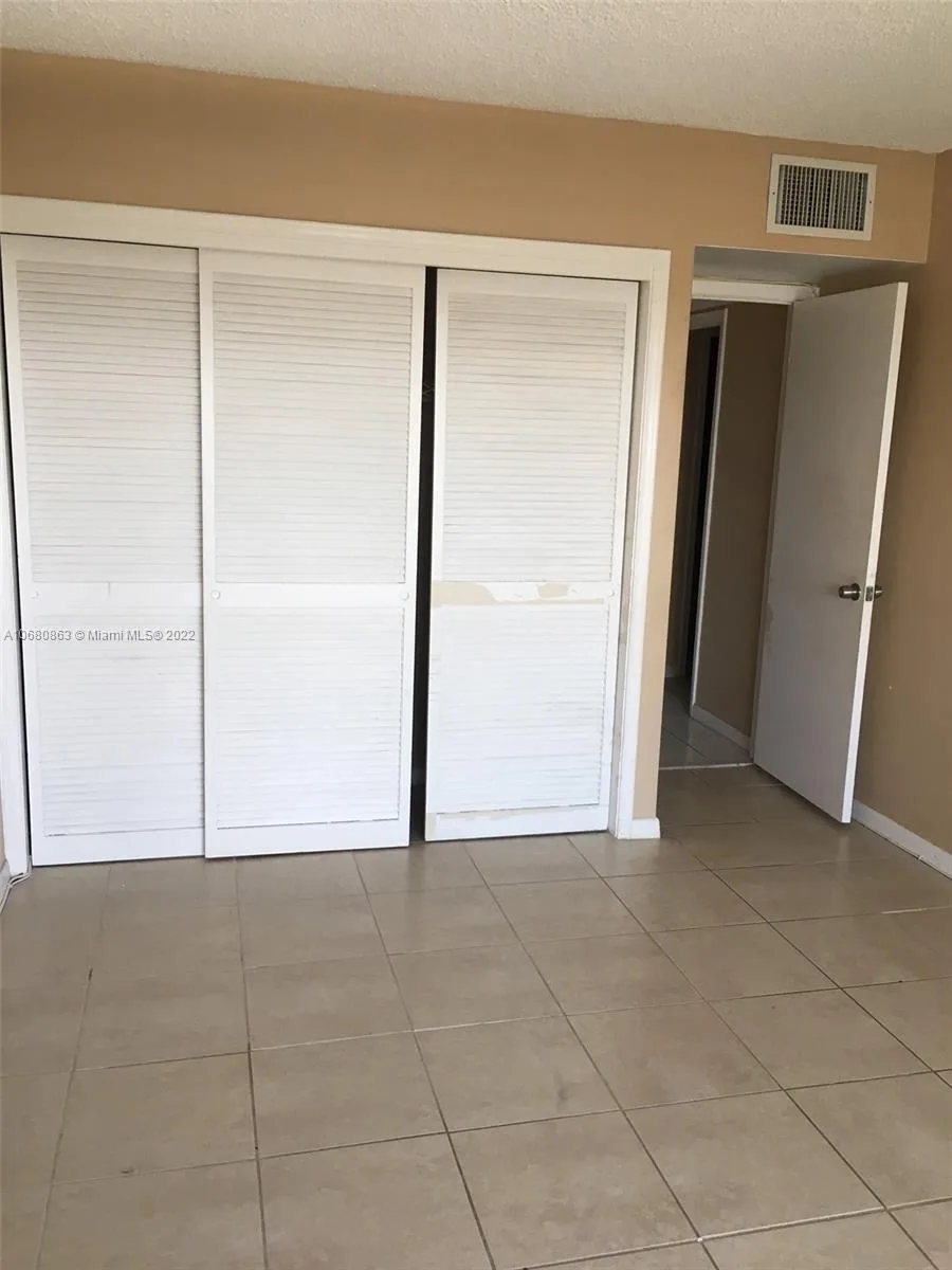 3301 Spanish Moss Ter # 906, Lauderhill, FL 33319 photo 9