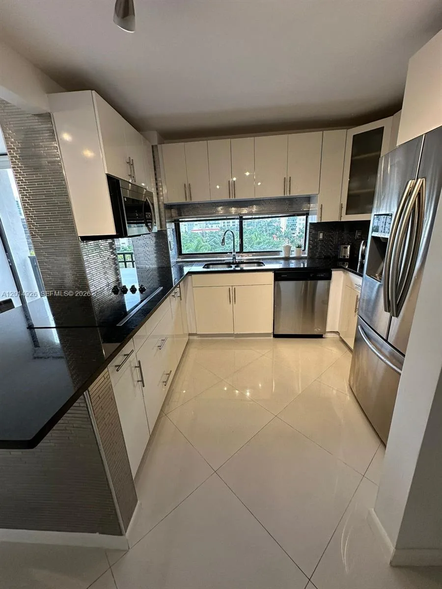 17021 N Bay Rd # 815, Sunny Isles Beach, FL 33160 photo 2