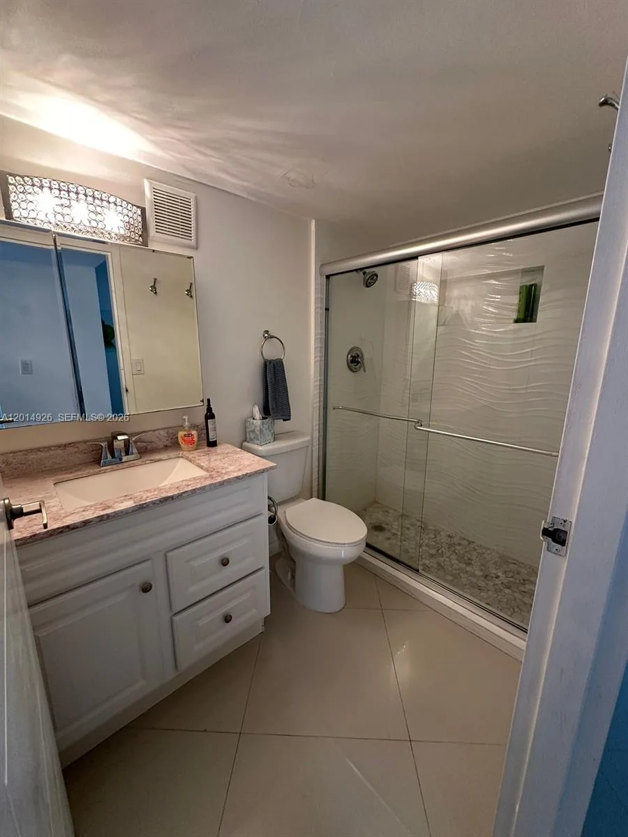 17021 N Bay Rd # 815, Sunny Isles Beach, FL 33160 photo 9