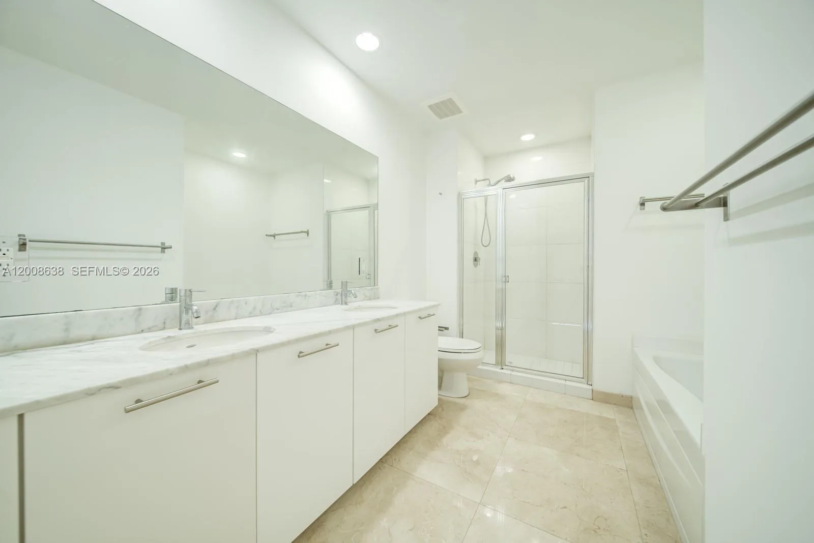 950 Brickell Bay Dr # 4805, Miami, FL 33131 photo 12