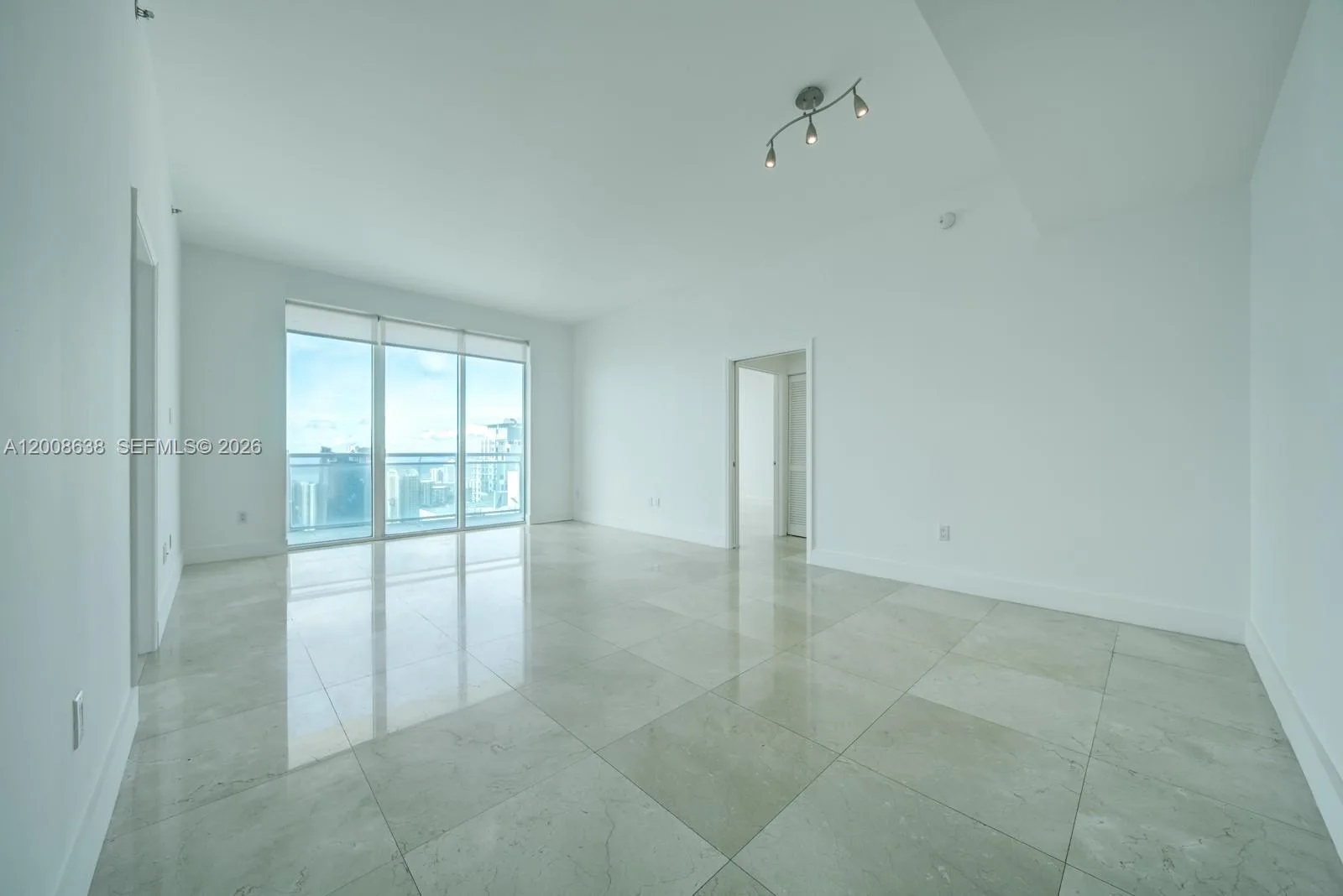 950 Brickell Bay Dr # 4805, Miami, FL 33131 photo 3