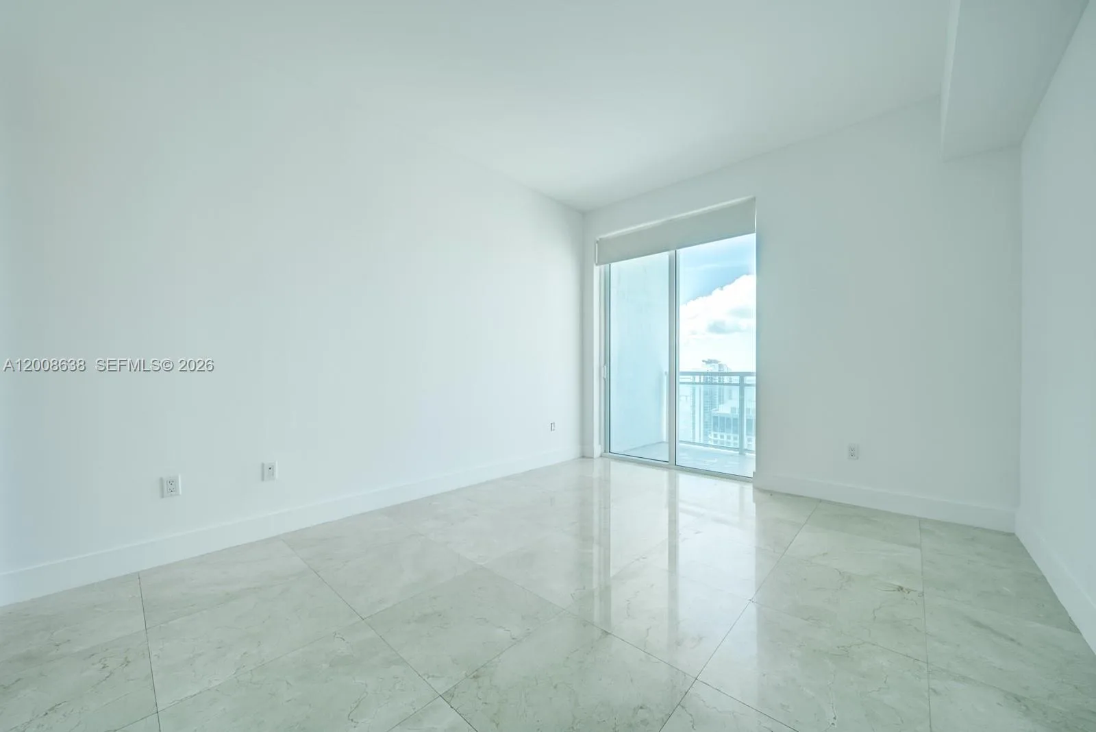 950 Brickell Bay Dr # 4805, Miami, FL 33131 photo 9