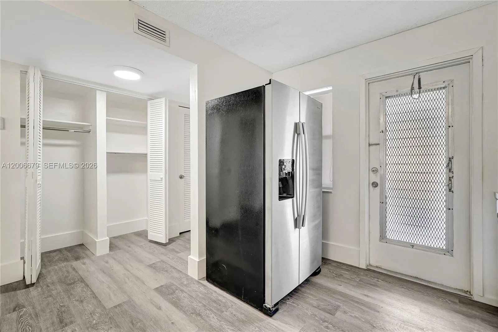 4800 Hillcrest Ln # 207, Hollywood, FL 33021 photo 8