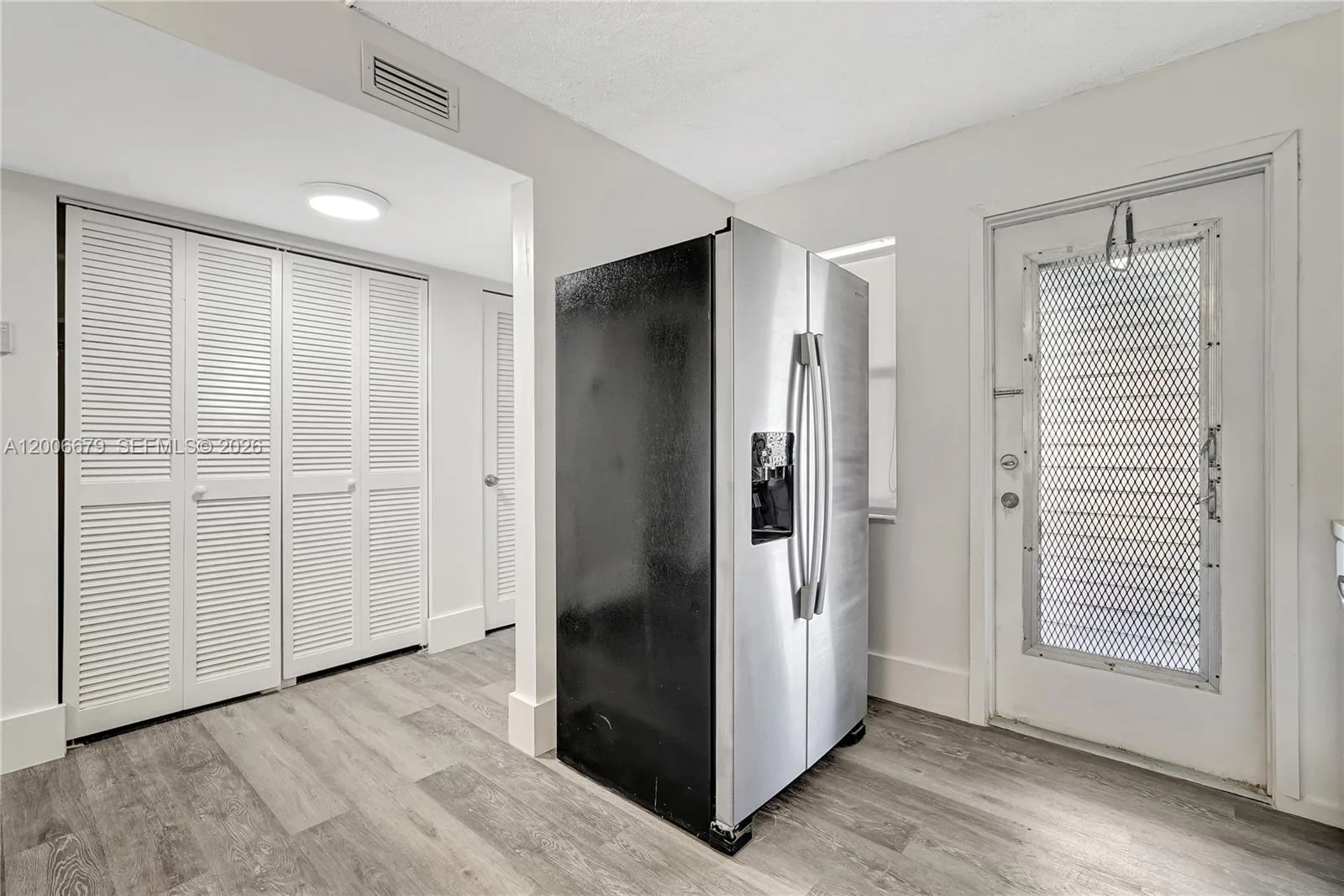 4800 Hillcrest Ln # 207, Hollywood, FL 33021 photo 9