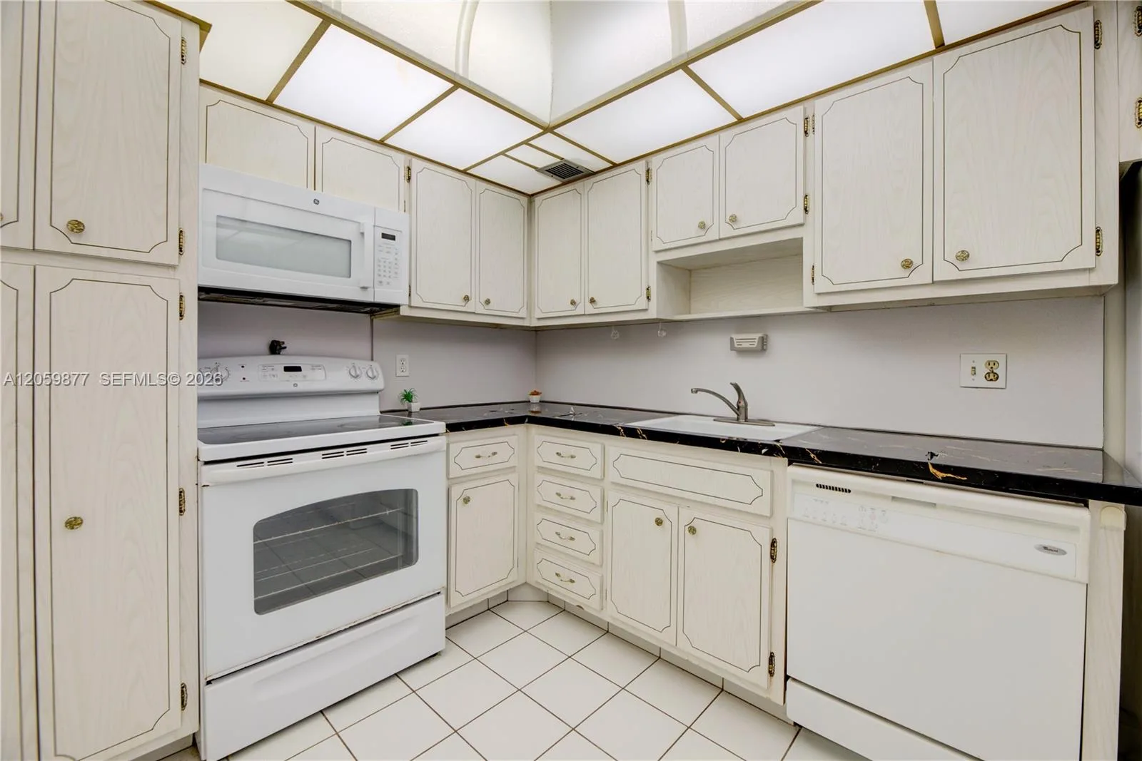 1980 S Ocean Dr # 16A, Hallandale Beach, FL 33009 photo 11