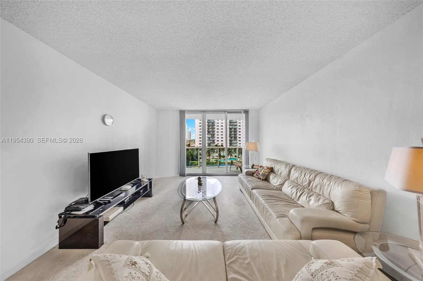 19370 Collins Ave # 502, Sunny Isles Beach, FL 33160 photo 3
