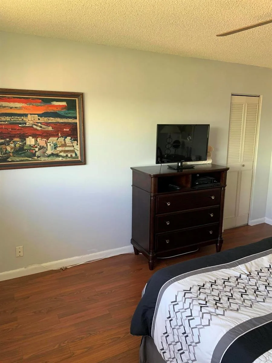 19 Colonial Club Drive # 202, Boynton Beach, FL 33435 photo 13