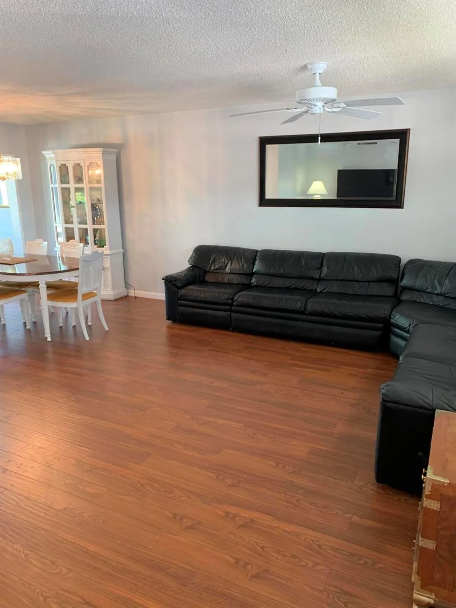 19 Colonial Club Drive # 202, Boynton Beach, FL 33435 photo 6