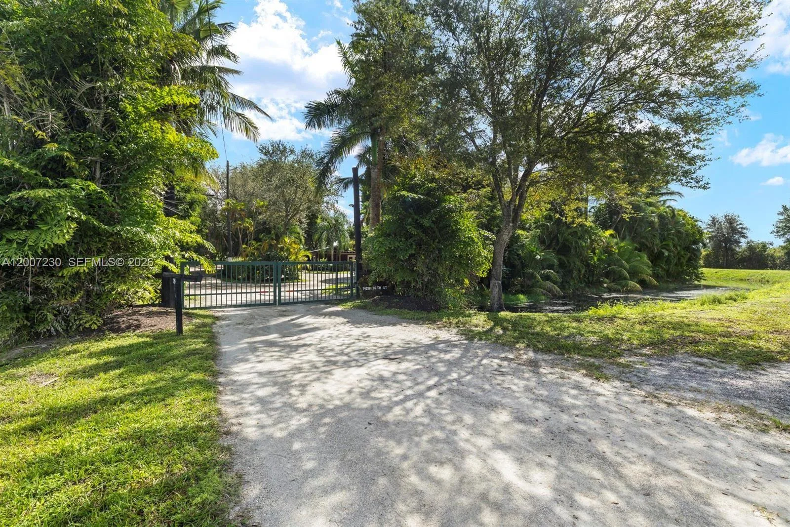 14996 50th St S, Wellington, FL 33414 photo 2