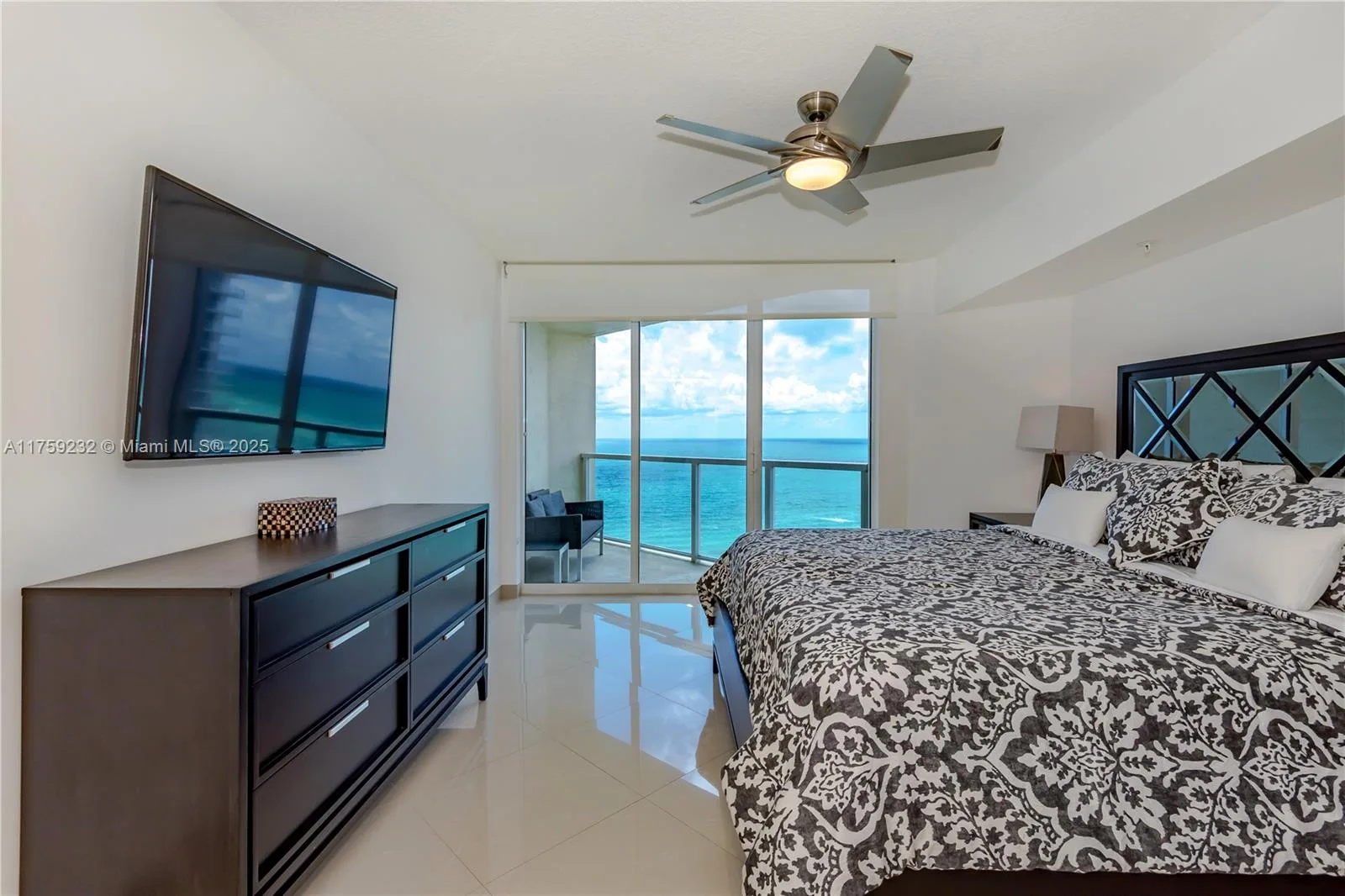 16699 Collins Ave # 1809, Sunny Isles Beach, FL 33160 photo 13