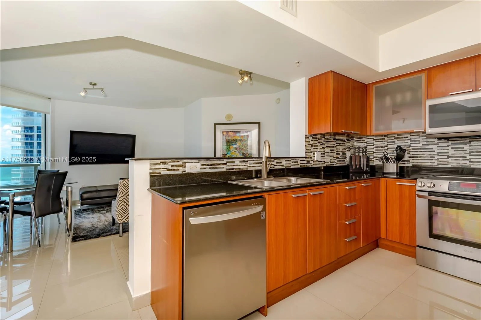 16699 Collins Ave # 1809, Sunny Isles Beach, FL 33160 photo 5