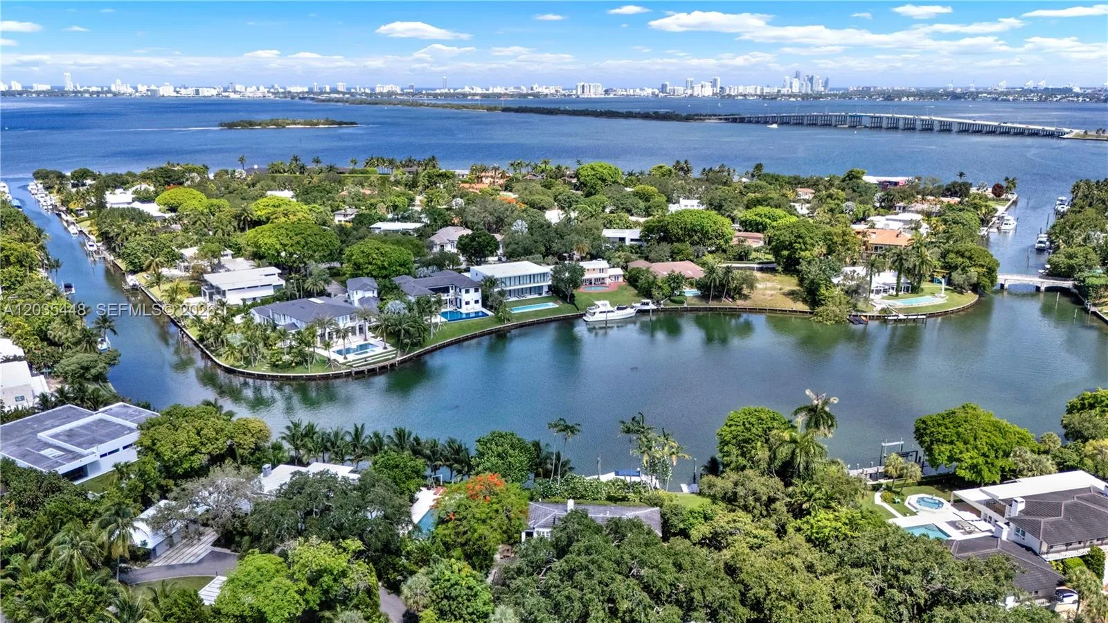 520 Bay Point Rd, Miami, FL 33137