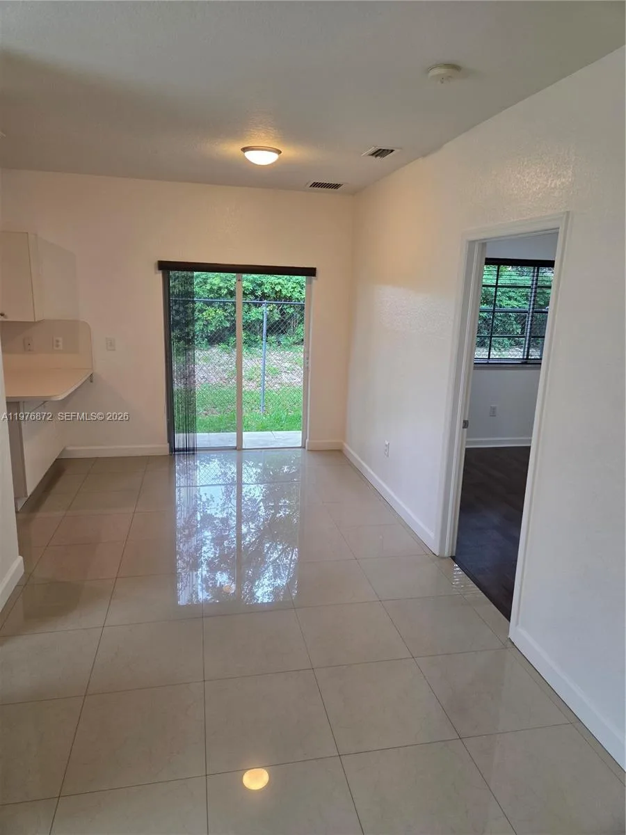 2630 NE 3rd Dr # 101, Homestead, FL 33033 photo 5