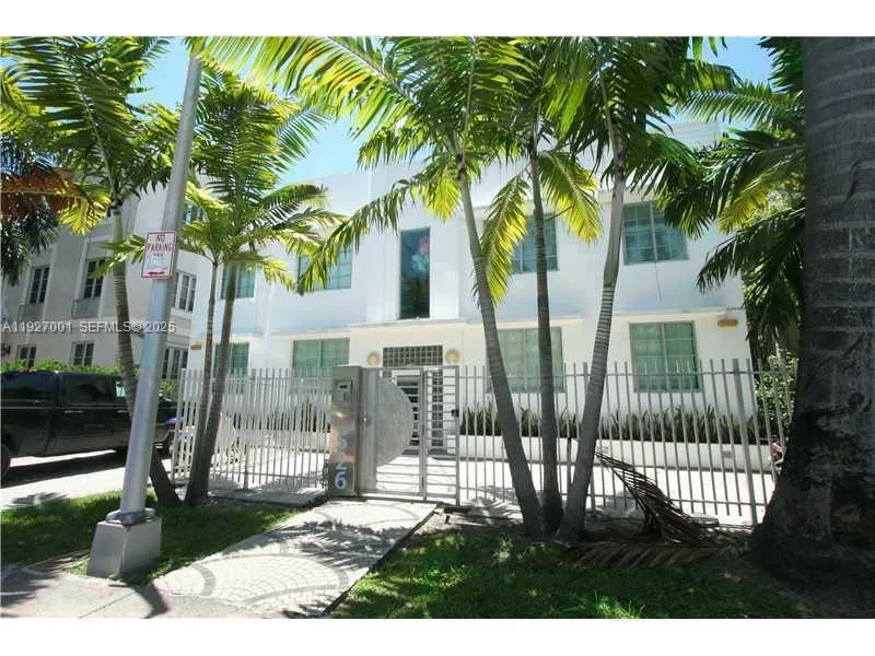 526 15 ST # 2, Miami Beach, FL 33139 photo 11