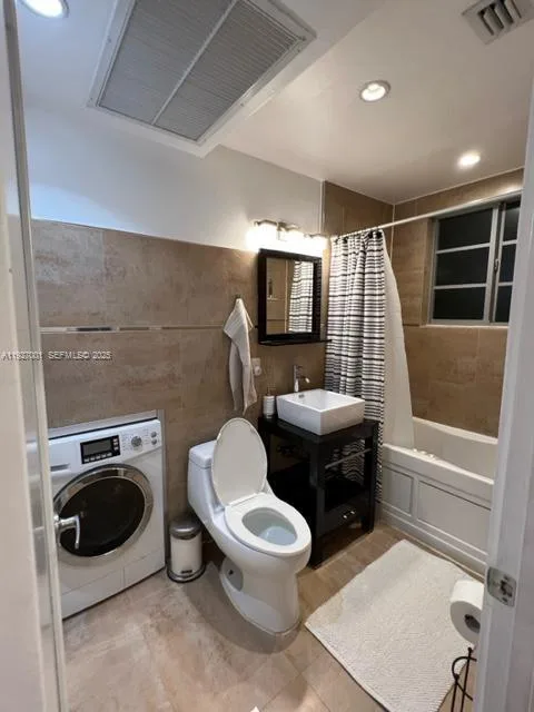 526 15 ST # 2, Miami Beach, FL 33139 photo 6