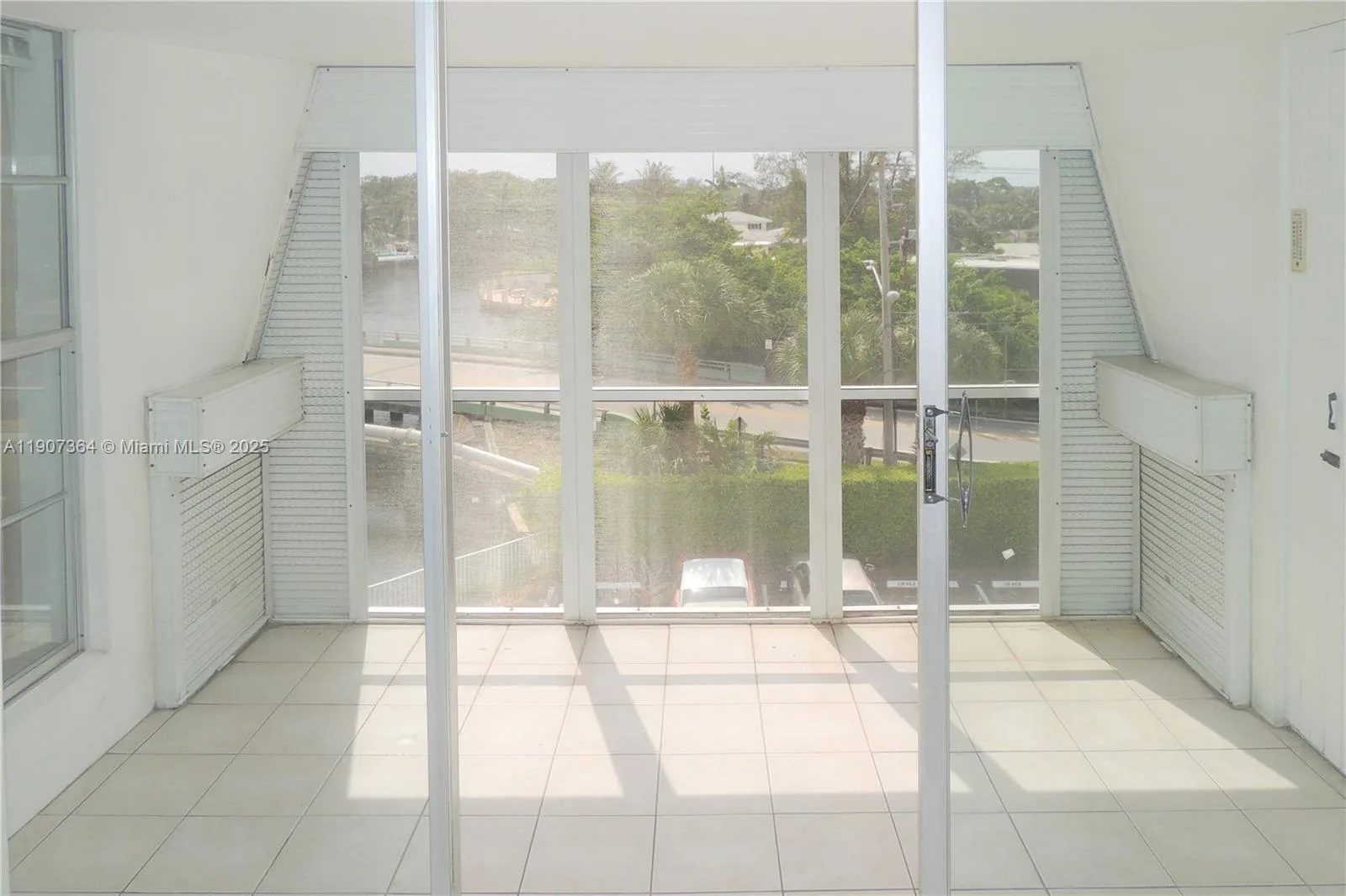 2970 NE 16th Ave # 413, Oakland Park, FL 33334 photo 13