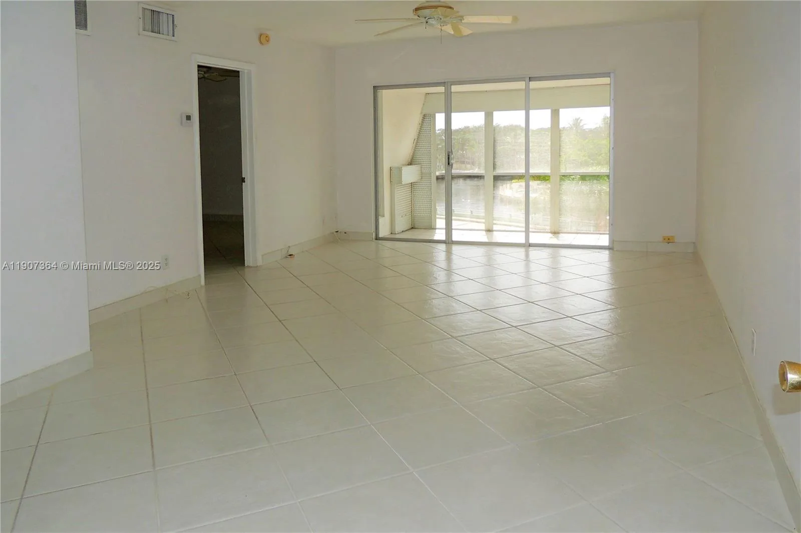 2970 NE 16th Ave # 413, Oakland Park, FL 33334 photo 7