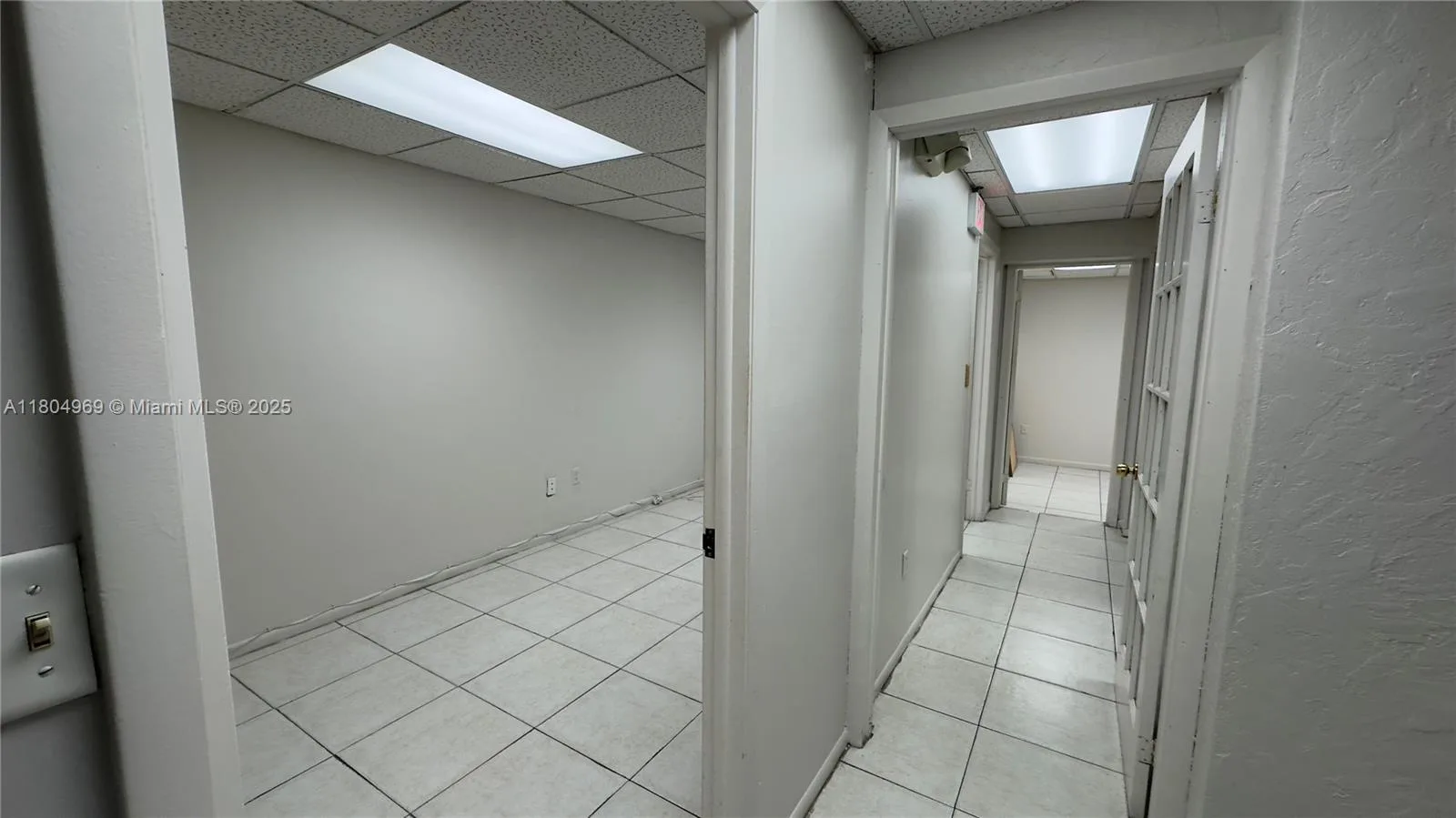 8315 SW 24th St # B, Miami, FL 33155 photo 5