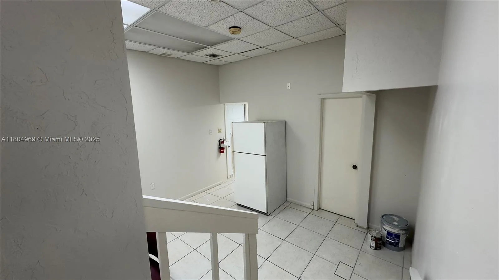 8315 SW 24th St # B, Miami, FL 33155 photo 9
