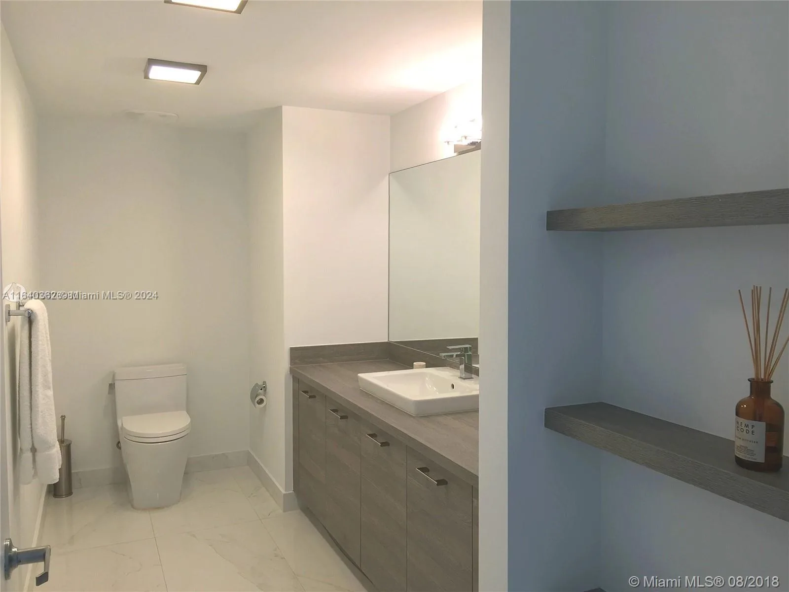 400 Sunny Isles Blvd # 1019, Sunny Isles Beach, FL 33160 photo 6