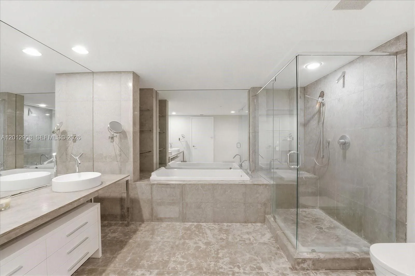 465 Brickell Ave # 4805, Miami, FL 33131 photo 9