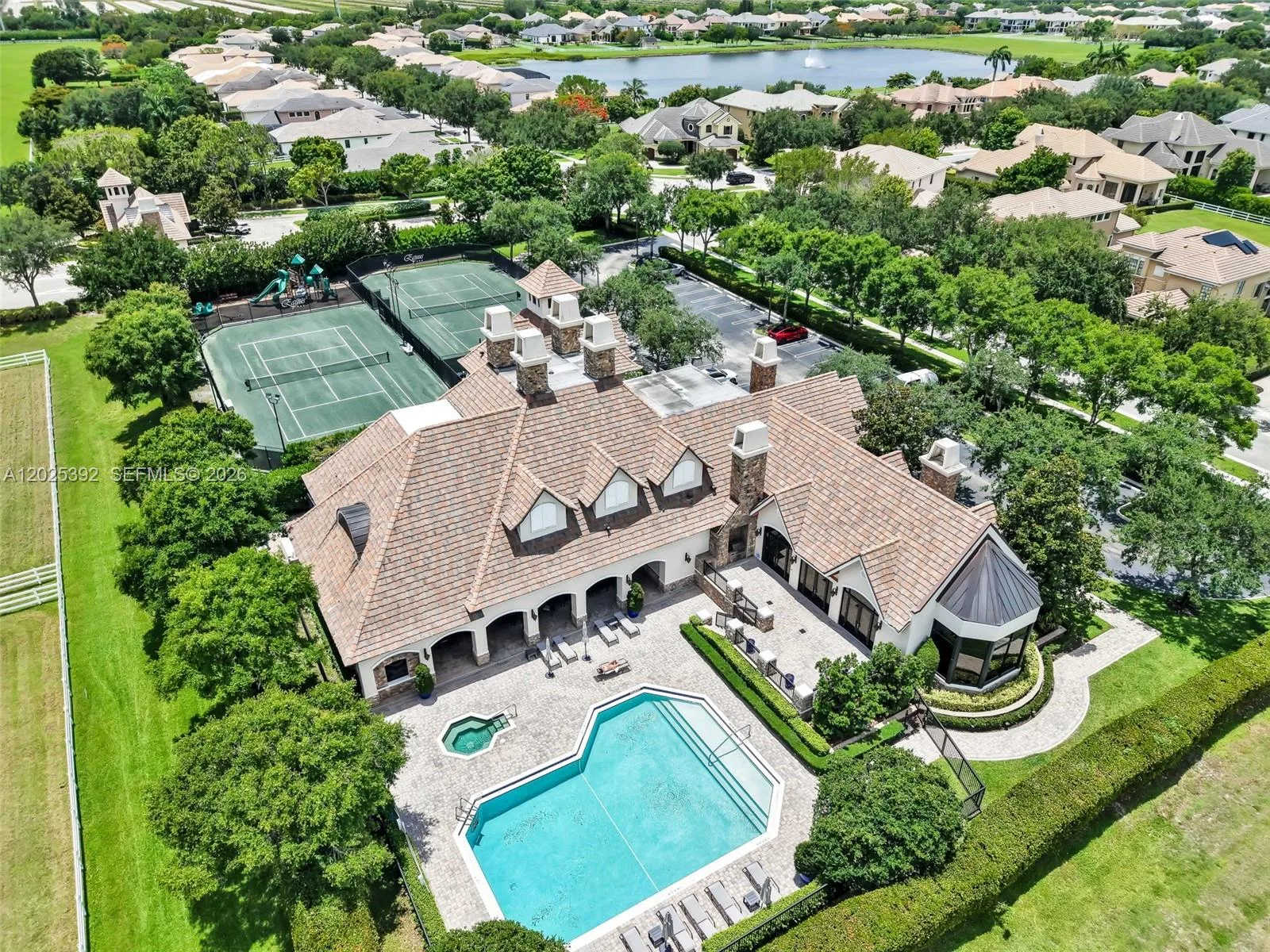 8891 Equus Cir, Boynton Beach, FL 33472