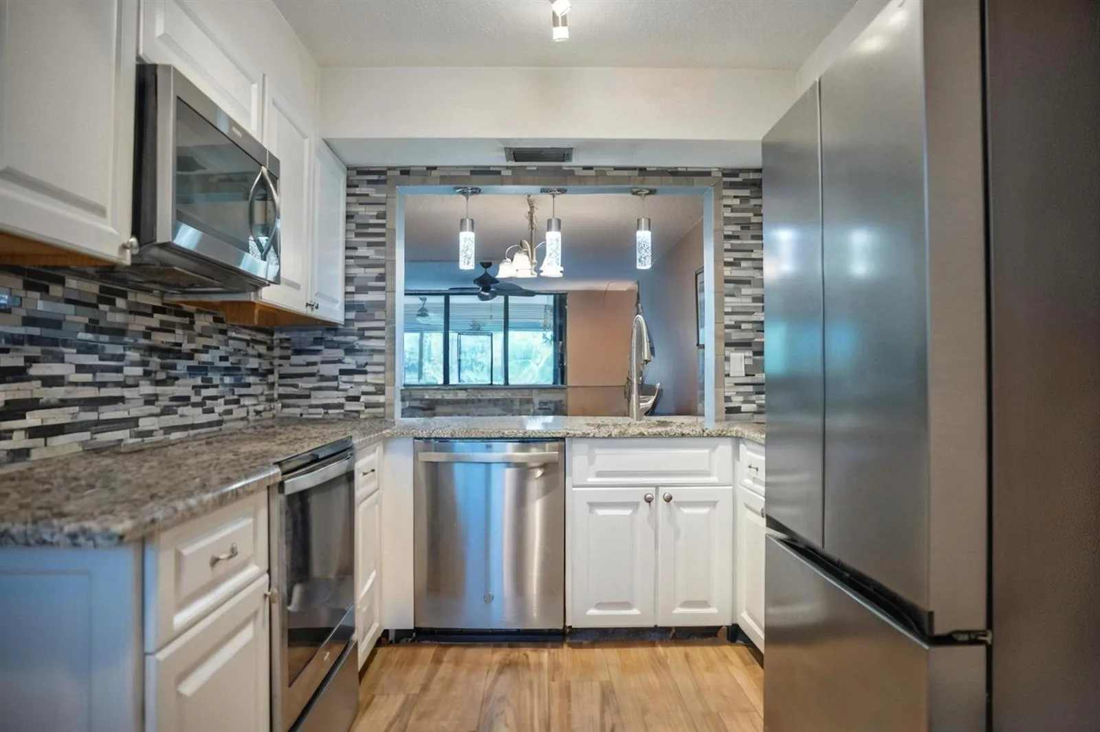 1850 Homewood Boulevard # 4010, Delray Beach, FL 33445