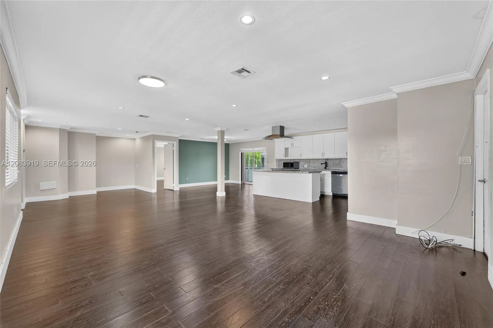 8401 SW 107th Ave # 316E, Miami, FL 33173 photo 4