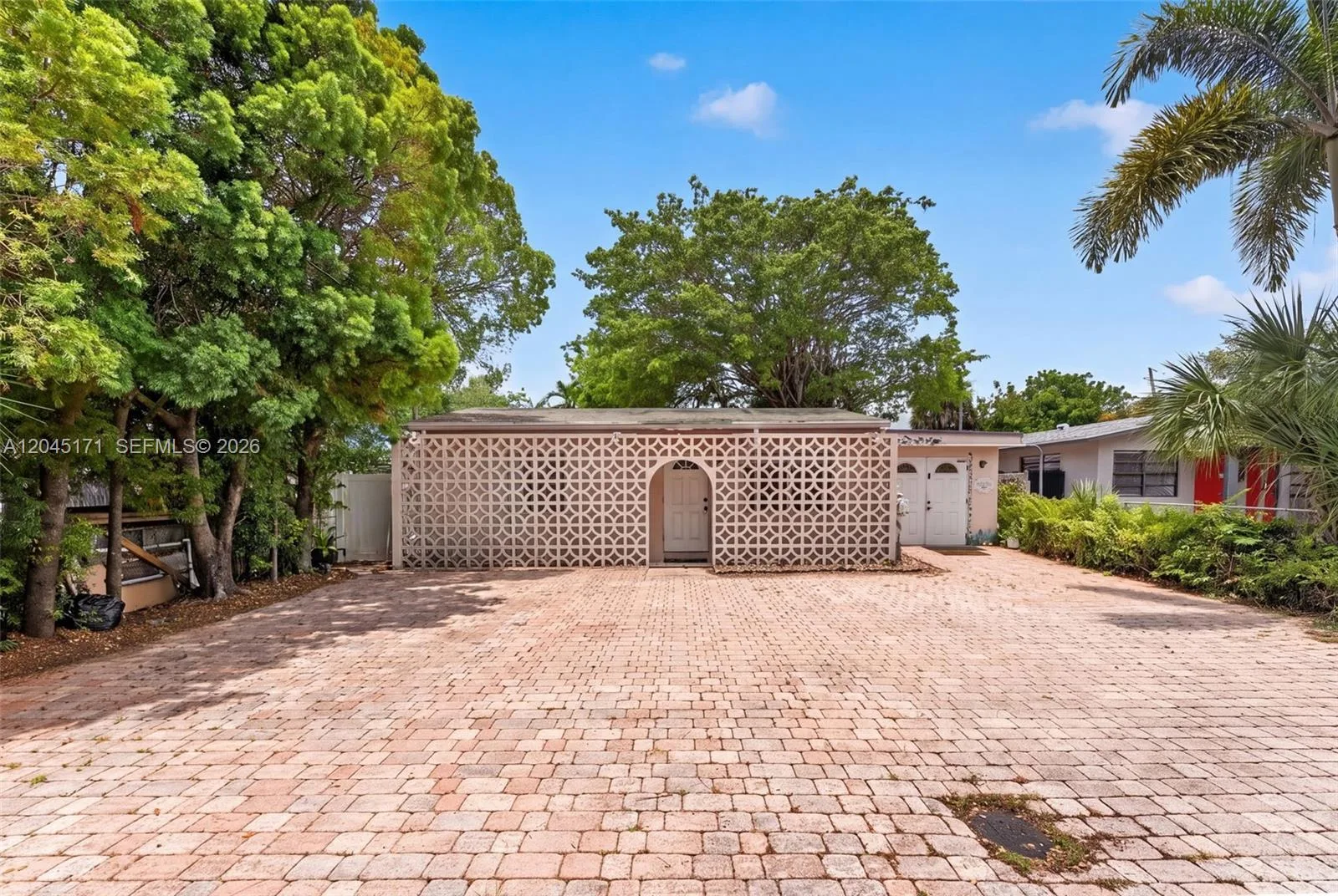 1805 N Dixie Hwy, Fort Lauderdale, FL 33305 photo 4